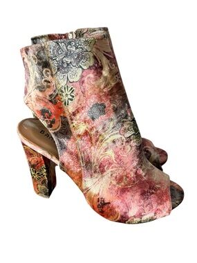 BAMBOO Limelight Velvet Floral Ankle Booties Open Toe Block Heel Zipper Size 9